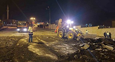 Kışla rampasının asfaltı yenileniyor