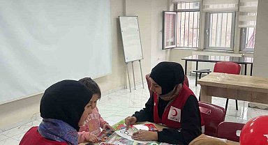 Kızılay, Diyarbakır'da otizmli çocukları ve ailelerini ağırladı