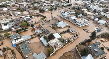 Kızıltepe'de sağanak sonrası mahalle sular altında kaldı