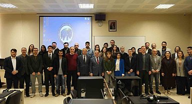 KMÜ'de ileri donanımlı çeviri laboratuvarı açıldı