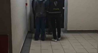 Kocaeli'de duvarlara yasa dışı bahis reklamı yazan 2 şüpheli yakalandı