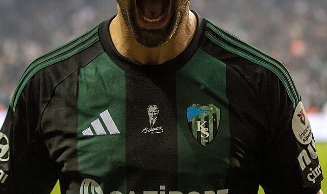 Kocaelisporlu taraftarlardan, Serdar Dursun'a derbi tepkisi