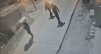 Kombi çalan 5 şüpheliden 4'ü tutuklandı