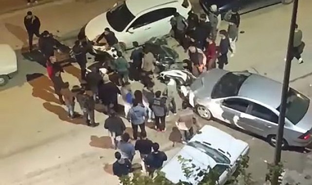 Kontrolden çıkan araç 4 otomobil ve 3 motosiklete çarpıştı