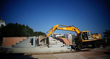 Konyaaltı'nda parklardaki havuzlar kaldırılıp yeri yeşil alan olacak