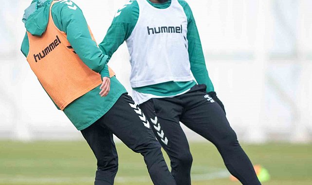 Konyaspor, Fenerbahçe maçının hazırlıklarına başladı
