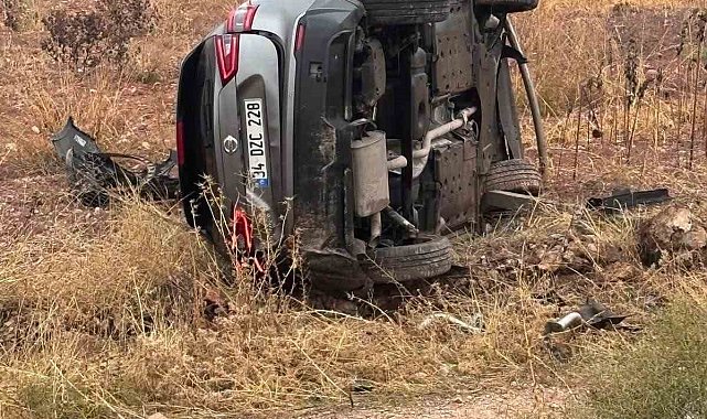 Kurtalan'da devrilen otomobilin sürücüsü yaralandı