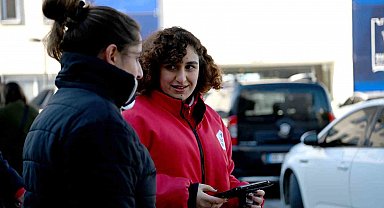 Kuşadası Belediyesi'nin beslenme çantası desteğine tam not