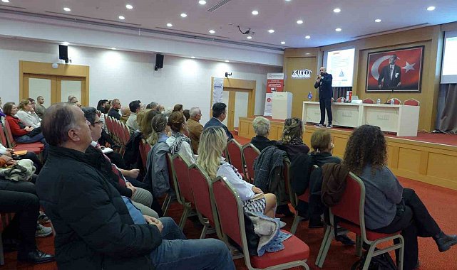 Kuşadası Ticaret Odası'nda dijital mali dönüşüm masaya yatırıldı