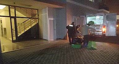 Kuşadası'nda bir kişi evinde ölü bulundu
