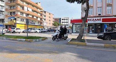 Kuşadası'nda yaya geçidi denetiminde 81 sürücüye ceza
