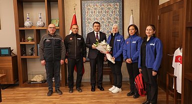 Kütahya AFAD'dan kuruluş yıl dönümünde valiliğe ziyaret