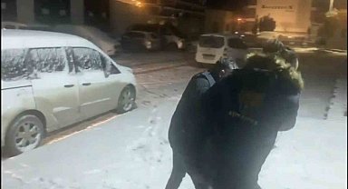 Kütahya'da 30 yıl hapis cezası ile aranan cezaevi firarisi yakalandı