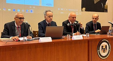 Kütahya'da "14. Yüzyıl Anadolusu'nda Beyler, Çelebiler ve Ahiler" sempozyumu