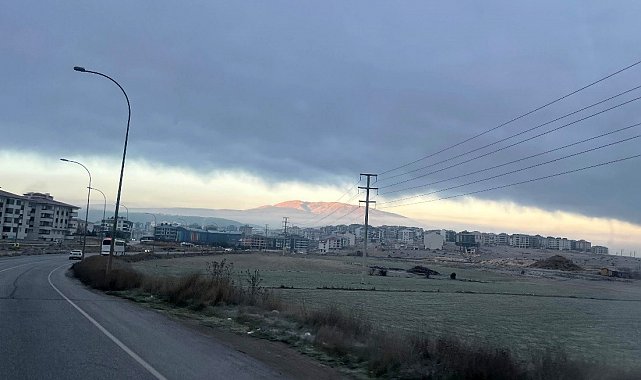 Kütahya'da sis öncesi kartpostallık manzaralar