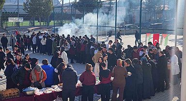 Kütahya'daki okullarda Filistin'e destek amacıyla düzenlenen Hayır Çarşısı etkinlikleri devam ediyor