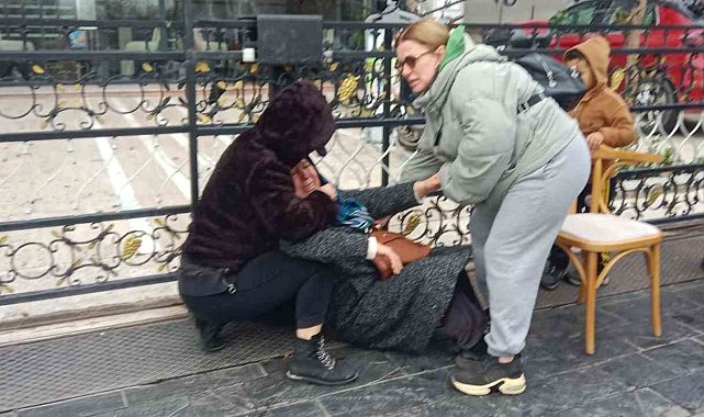 Kuyumcu mağdurlarının eyleminde yaşlı kadın fenalaştı