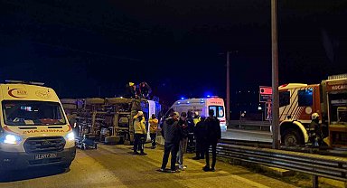 Kuzey Marmara Otoyolu girişinde beton mikseri devrildi: 2 yaralı