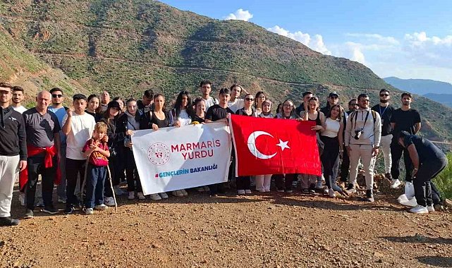 KYK'lı öğrencilerden ve derneklerden yangın sonrası Marmaris'e can suyu