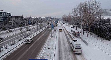 Malatya'da eğitime kar engeli