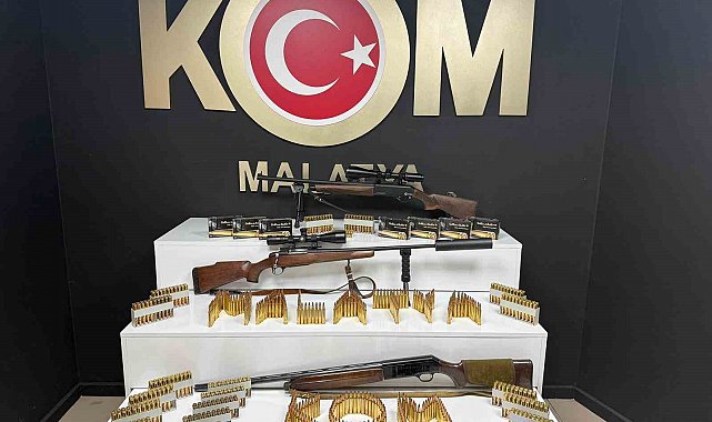 Malatya'da ruhsatsız silah operasyonu: 2 gözaltı