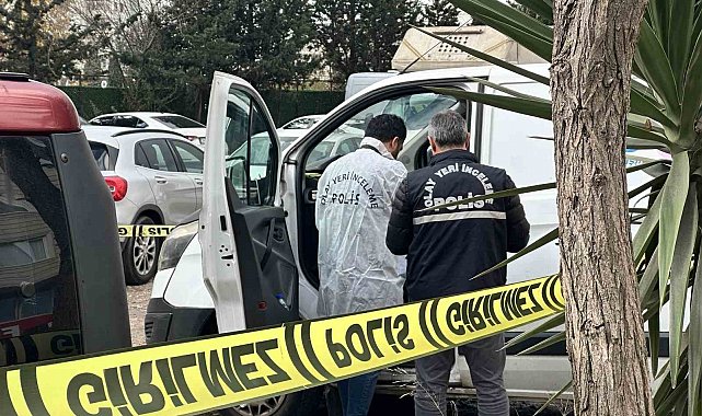 Maltepe'de kargo çalışanı araç içerisinde ölü bulundu
