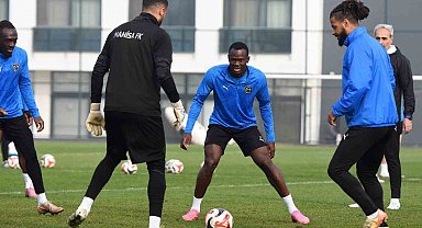 Manisa FK, Sakaryaspor maçı hazırlıklarını tamamladı