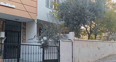 Manisa'da boşaltılan iki binanın sakinleri evlerine geri döndü