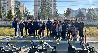 Mardin'de çocuklara trafik eğitimi verildi