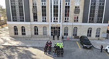 Mardin'de huzur ve güven uygulamasına 6 araç sürücüsüne cezai işlem uygulandı
