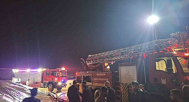 Mardin'de mısır kurutma tesisinde çıkan yangın söndürüldü