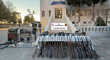 Mardin'de yasa dışı silah imalathanesine baskında çok sayıda silah ele geçirildi