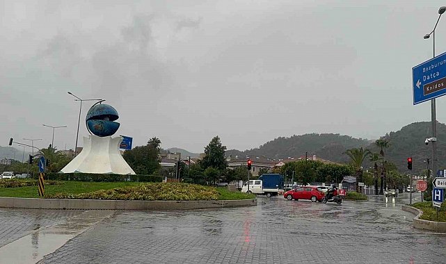 Marmaris'te son 24 saatte 60 kilogram yağış düştü