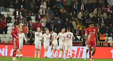 Mauro Icardi bu sezonki 8. golünü kaydetti