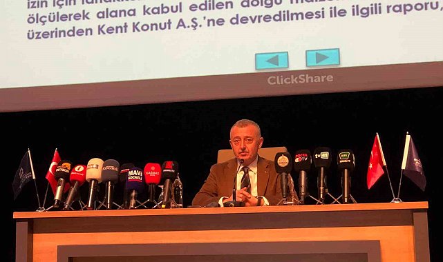 Mecliste gerginlik sürerken CHP'li meclis üyesinin attığı mesaj ortaya çıktı