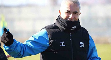 Mehmet Altıparmak: "Transfer dedikodularına inanmayın"