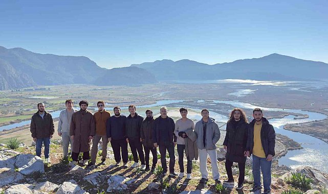 Menteşe gençleri Dalyan Kaunos'ta tarih ve doğayla buluştu