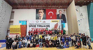 Minik sporcular şampiyonluk için tırmandı