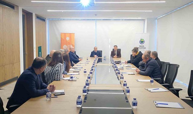 Mobilya öğretmenlerine "Mobilya üretiminde atık yönetimi" eğitimi düzenlendi