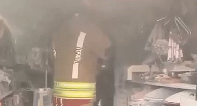 Motosiklet tamirhanesinde çıkan yangın söndürüldü