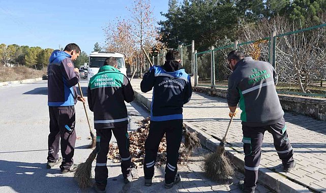 Muğla Büyükşehir'den 13 ilçede çevre temizliği seferberliği