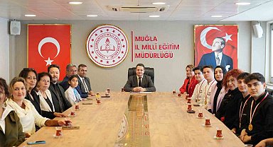 Muğla'nın altın madalyalı öğrencilerinin başarıları kutlandı