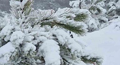 Muğla'ya mevsimin ilk karı yağdı