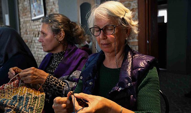 Muratpaşa Çifte Kuyular Yaşlı Evi'nden minikleri ısıtan proje