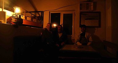 Muş'ta 10 köy ve 24 mezra karanlıkta kaldı