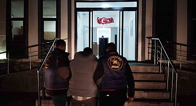 Muş'ta 8 yıl 9 ay kesinleşmiş hapis cezası bulunan firari jandarma tarafından yakalandı