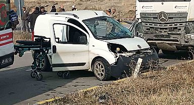 Muş'ta iki ayrı trafik kazası: 2 ölü, 4 yaralı