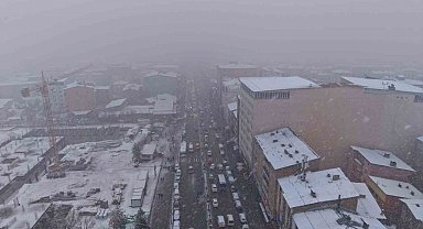 Muş'ta kar yağışı etkili oldu