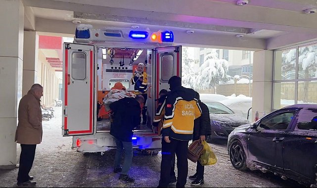 Muş'ta özel donanımlı obez ambulansla hasta nakli gerçekleştirildi