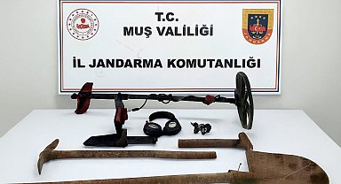 Muş'ta sit alanında kaçak kazı yapan 3 kişi yakalandı